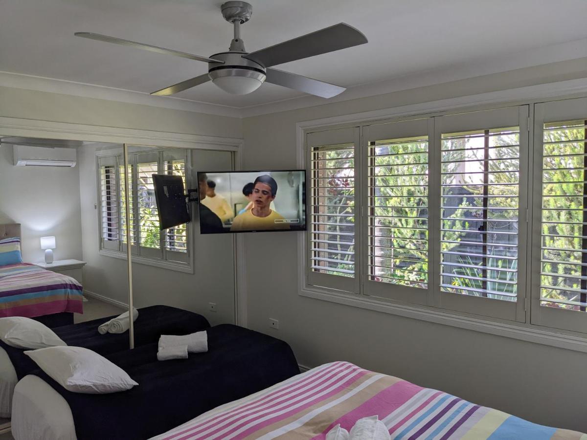 Beachside Villa Ettalong Beach Extérieur photo